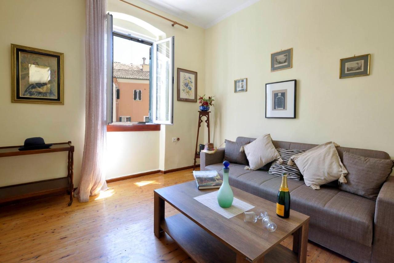 דירות Corfu  Sarantis Gallery מראה חיצוני תמונה