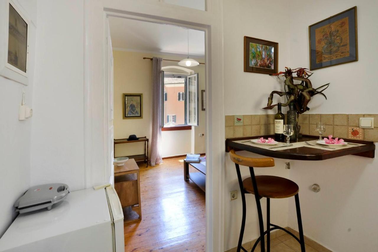 דירות Corfu  Sarantis Gallery מראה חיצוני תמונה